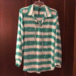 Fun green and white blouse